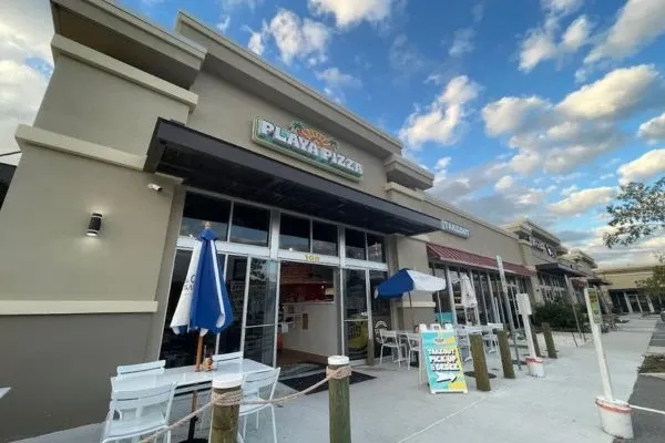 Slice into savory satisfaction at Playa Pizza – where flavor meets the beach vibes.