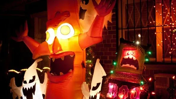 Keep original packaging for larger decorations like inflatables.