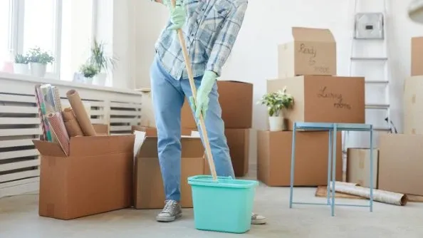 You don’t have to wait until the last minute to start cleaning your dorm room.