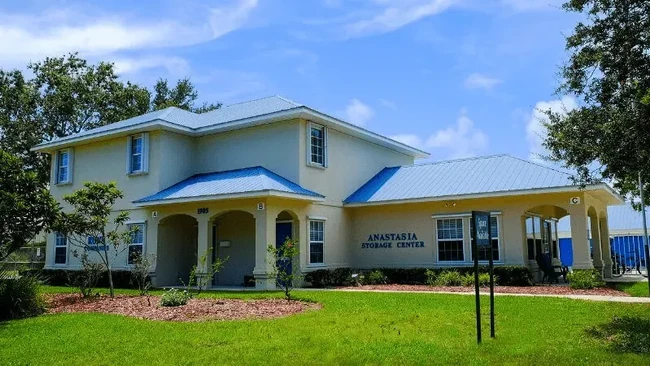 Featured image for Skip the Stress: Ground-Floor, Drive-Up Storage Units in St. Augustine