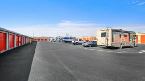 outdoor-storage-and-RV-parking