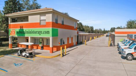 Personal Mini Storage front office in Clermont, FL